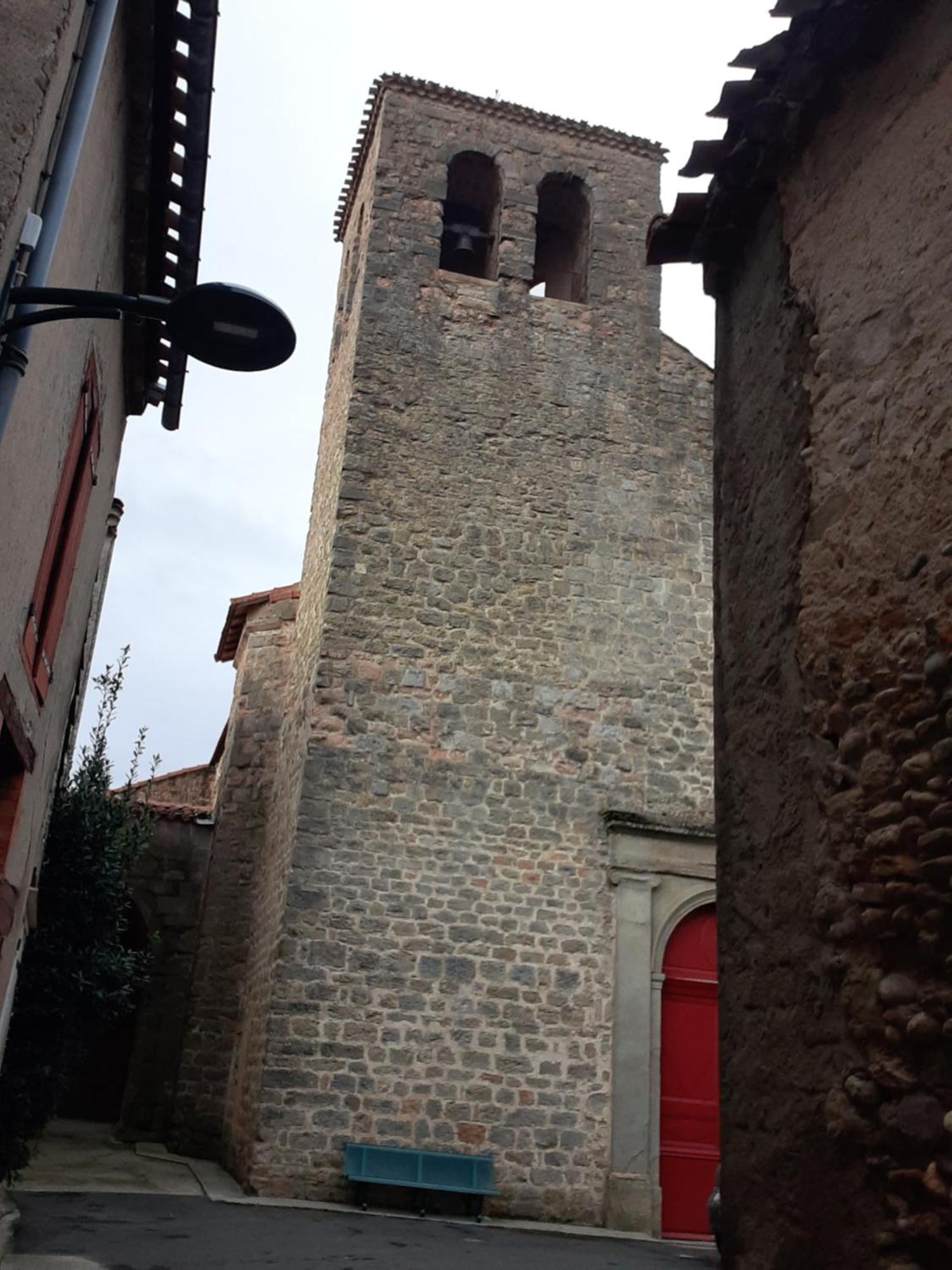 Au Doux Clocher Pieusse Esterno foto